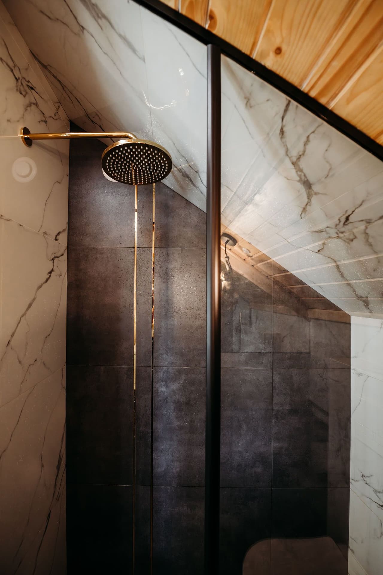 Champagne House - 14